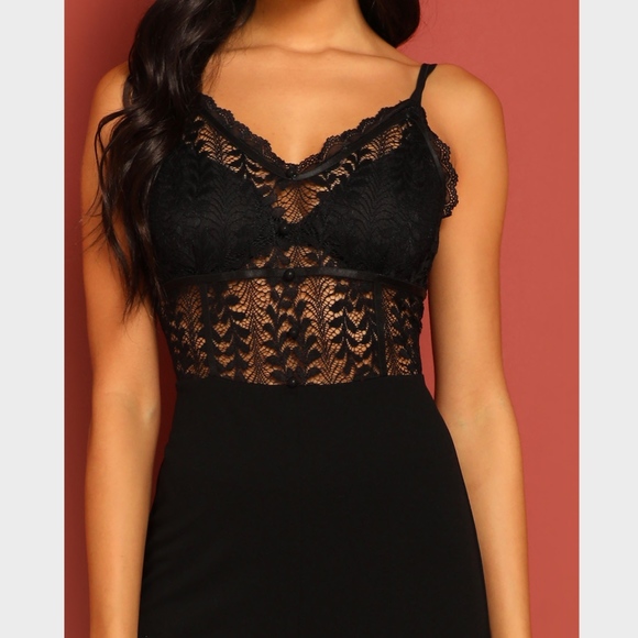 Wide Leg Lace Detail Cami Black Jumpsuit - Picture 4 of 8